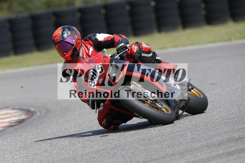 /45 10.08.2025 Plüss Moto Sport ADR/Einsteiger/595